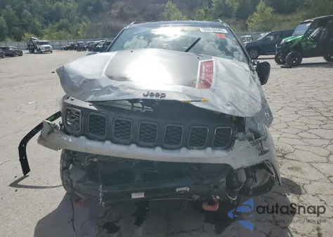 2024 Jeep Compass Trailhawk z USA, uszkodzony, nr VIN 3C4NJDDN2RT171493